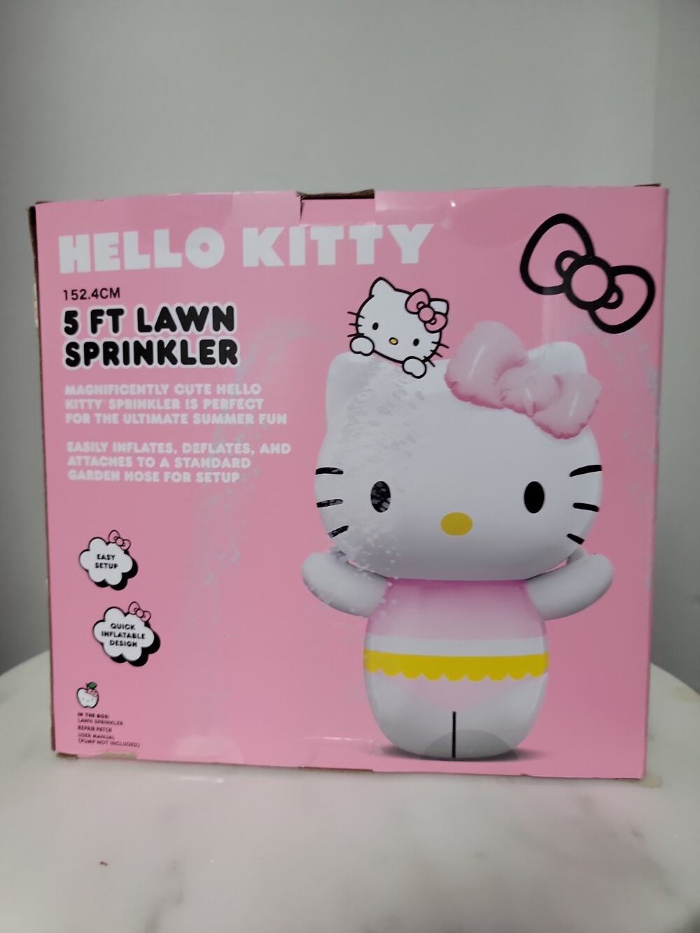 Hello Kitty XL Lawn Sprinkler 5 Feet Tall Ages 3+ Quick Inflatable Design New